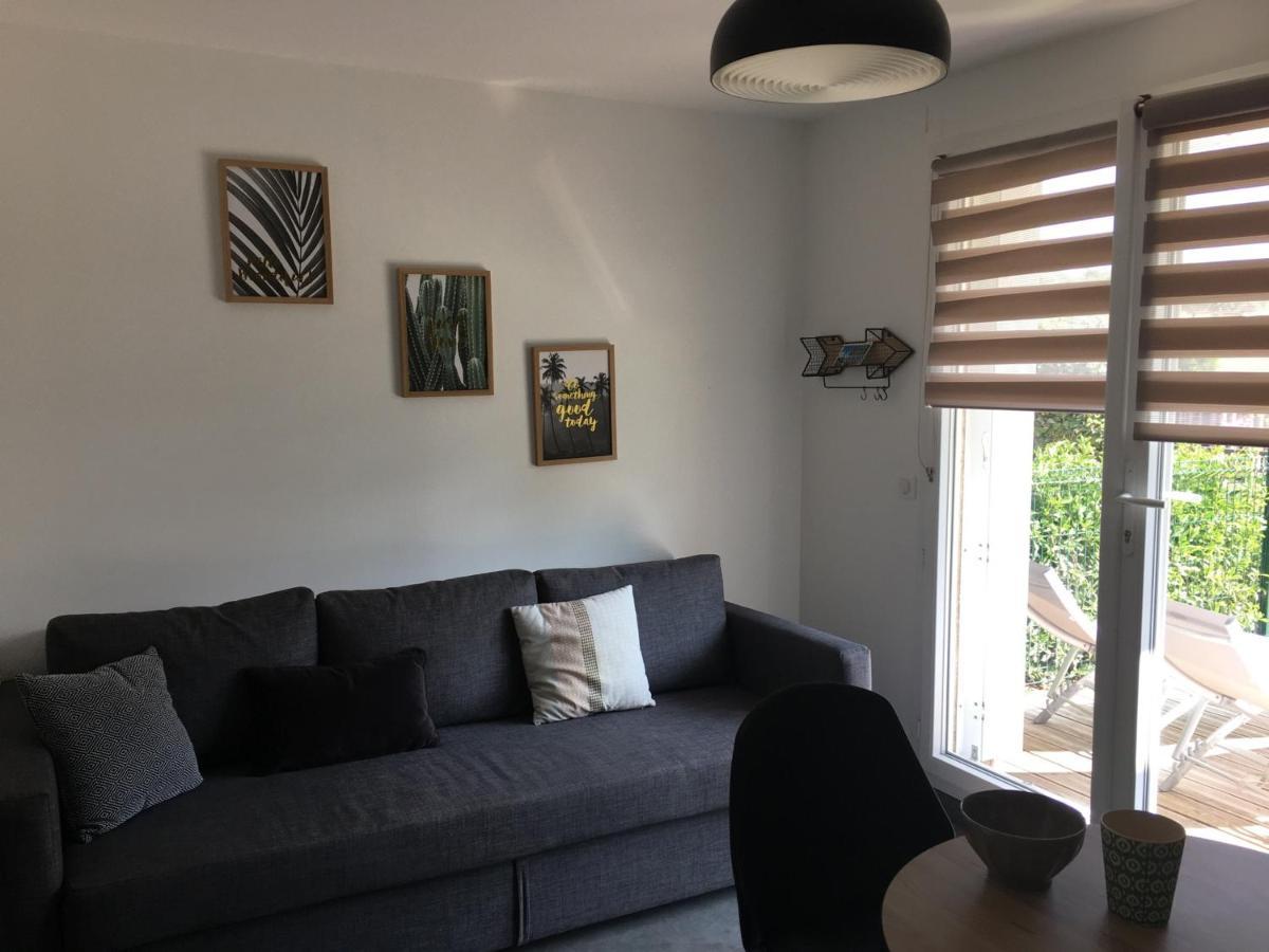 Studio Front De Mer Avec Terrasse Et Acces Direct Plage A Merville-Franceville - Fr-1-487-329 Exterior photo